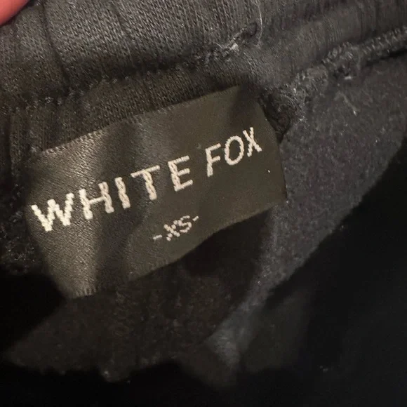 White Fox Boutique Black Athletic Shorts - Picture 3 of 3